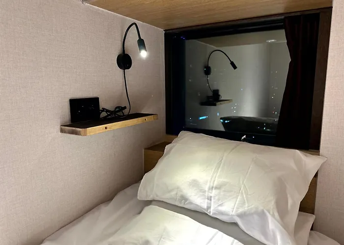 Nomad Live Albergue Busan