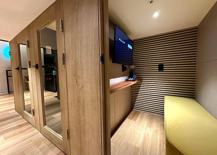 Albergue Nomad Live