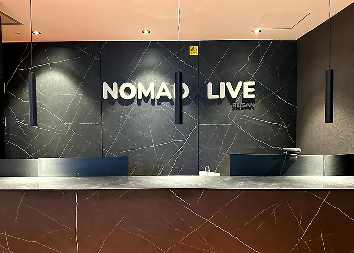 Albergue Nomad Live *